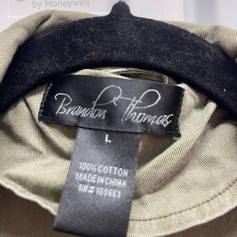 Jacket - Picture 2 of 3
